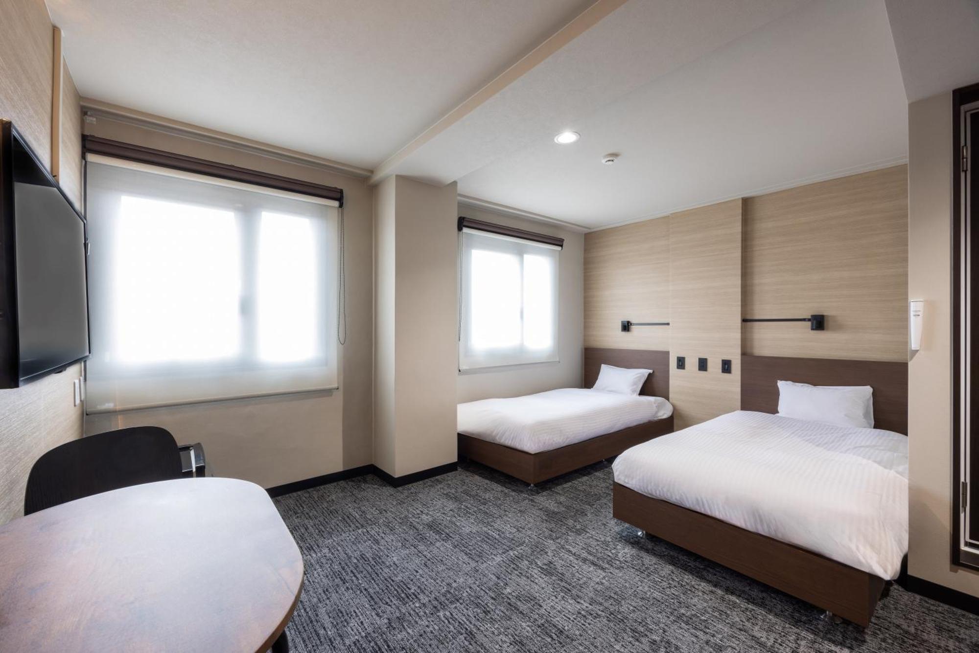 Fukuyama Royal Hotel Esterno foto